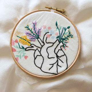 DIY embroidery design - Flower Heart