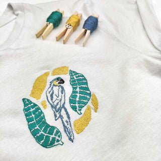 DIY embroidery design - Parrot