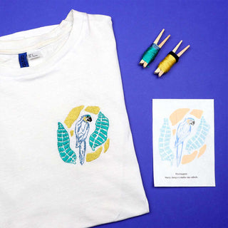 DIY embroidery kit - Parrot